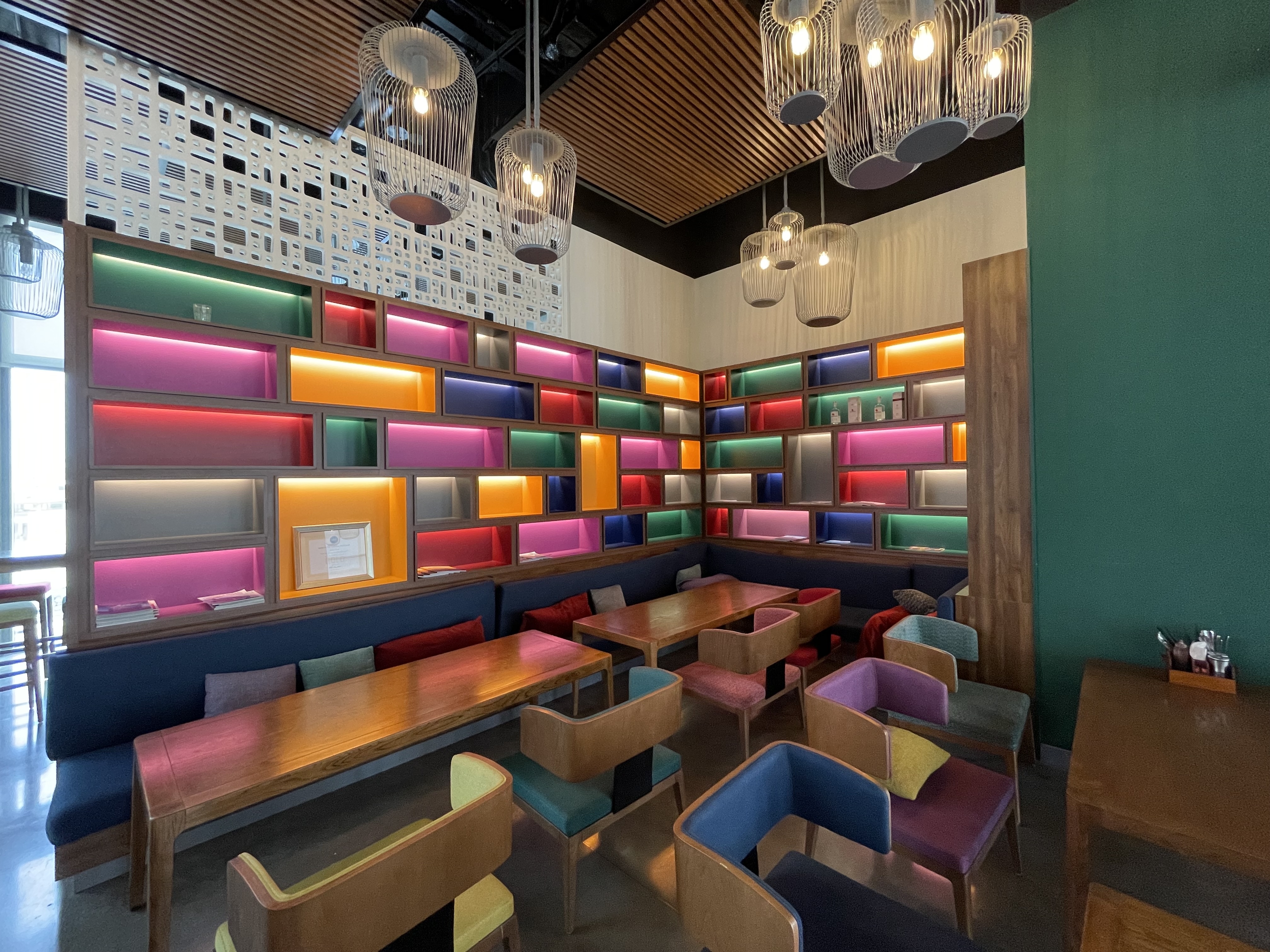 Wink Hotel thumbnail 2